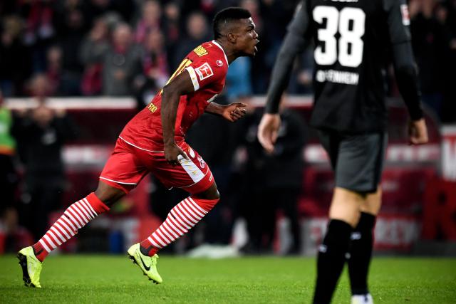 中国男篮集训名单：周琦回归 赵继伟赵睿在列